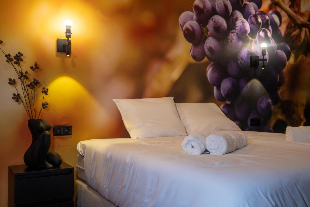 Hotel Four Гельдроп Экстерьер фото