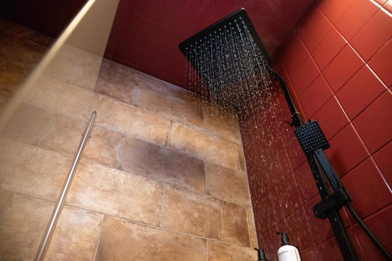 Hotel Four Гельдроп Экстерьер фото